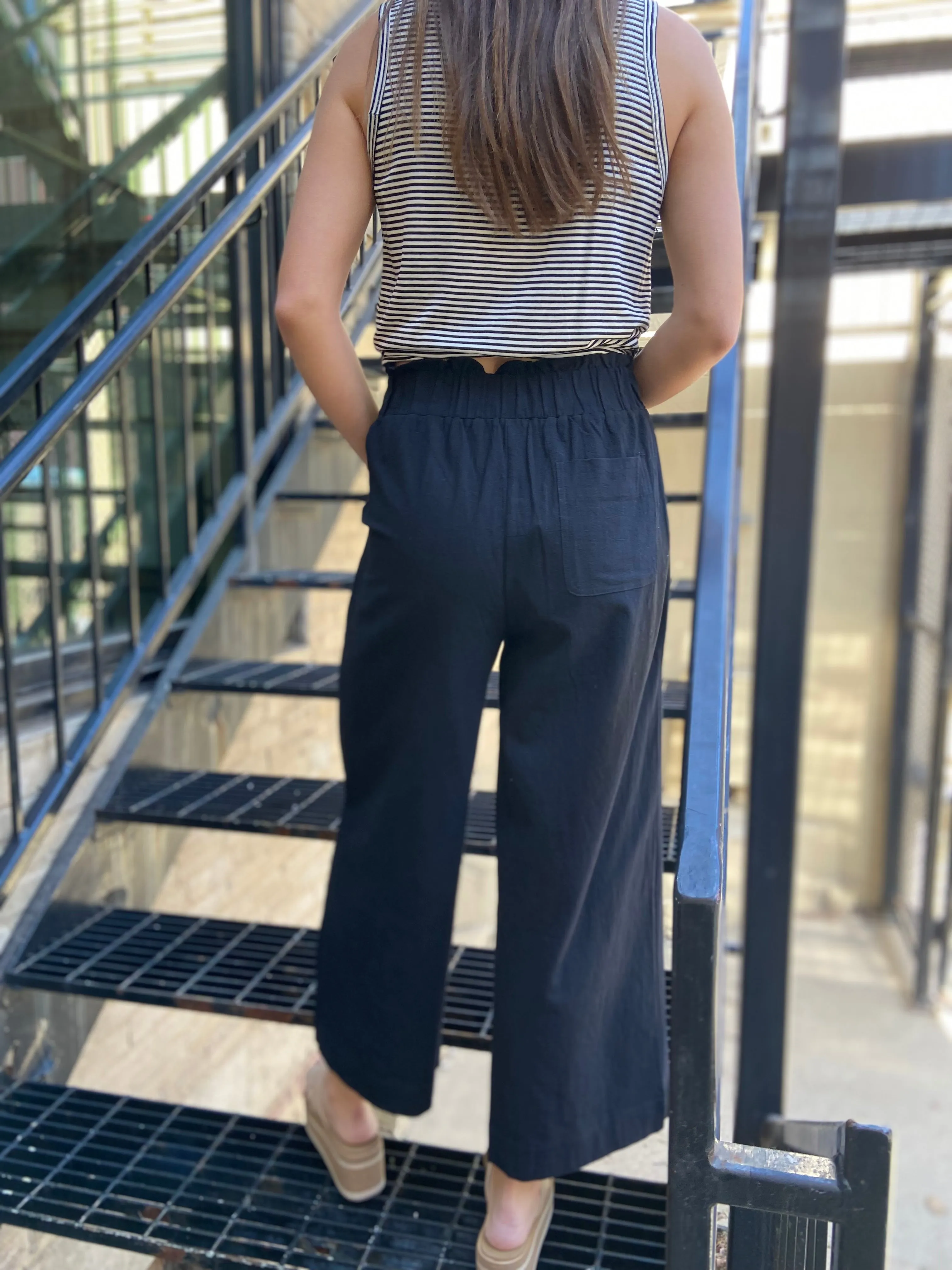 Calvin Black Cropped Pants