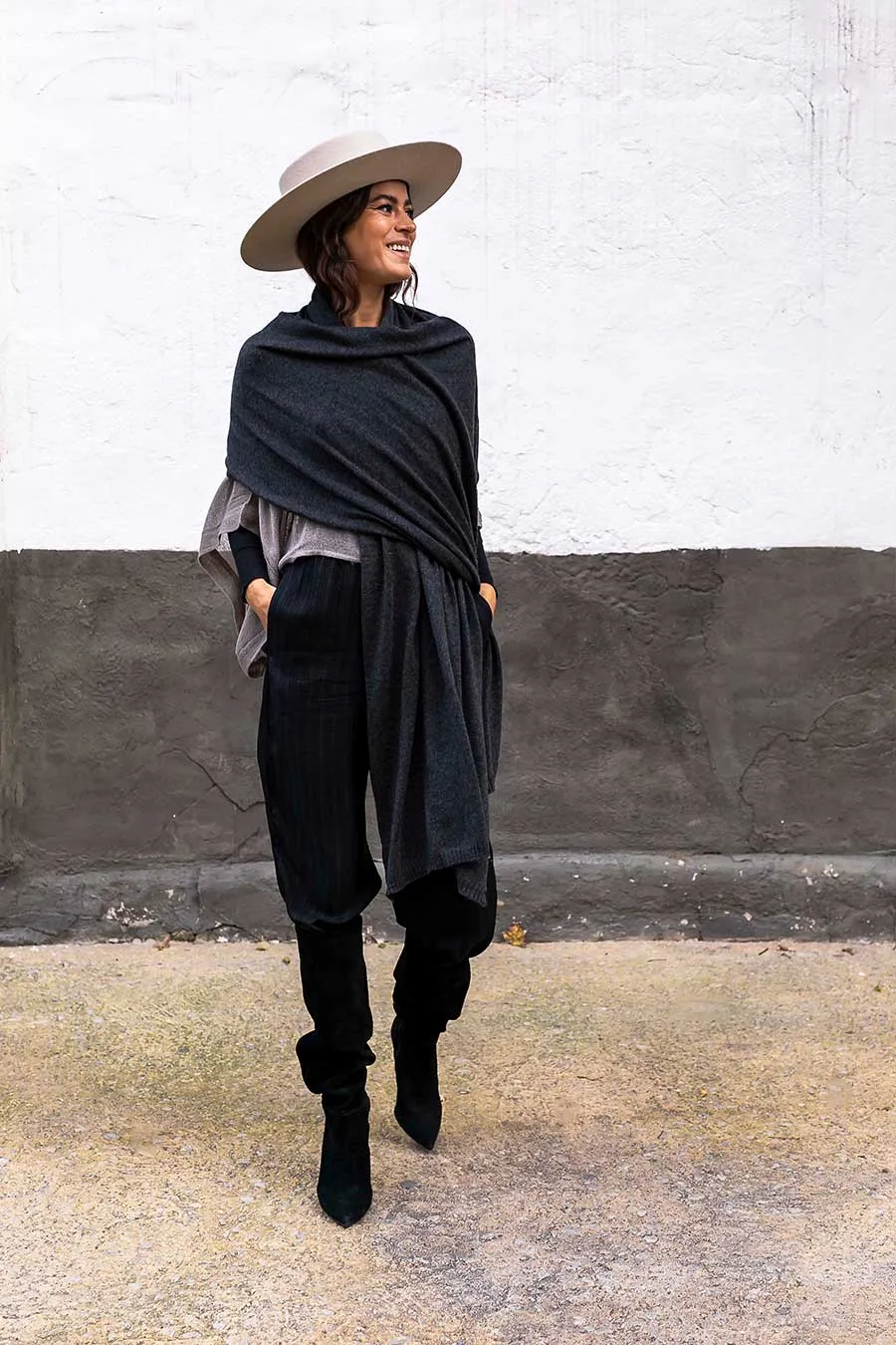 KNIT CASHMERE SHAWL CHARCOAL