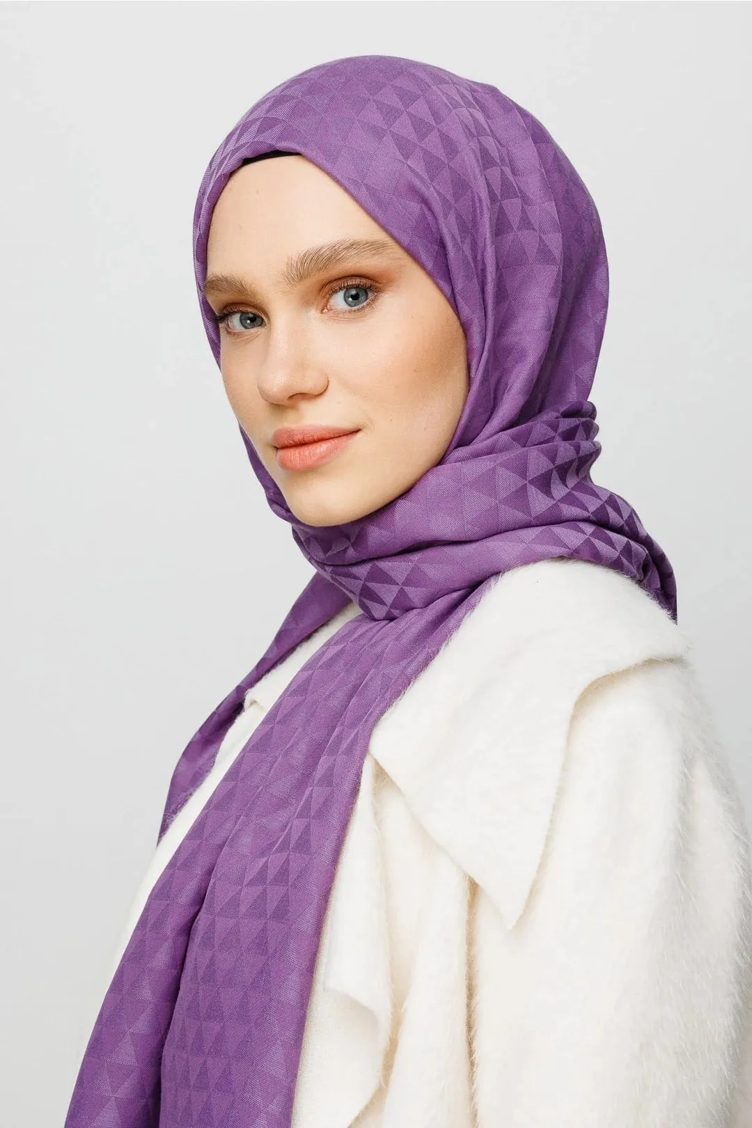 Lavender Prism Pattern Cotton Jacquard Hijab