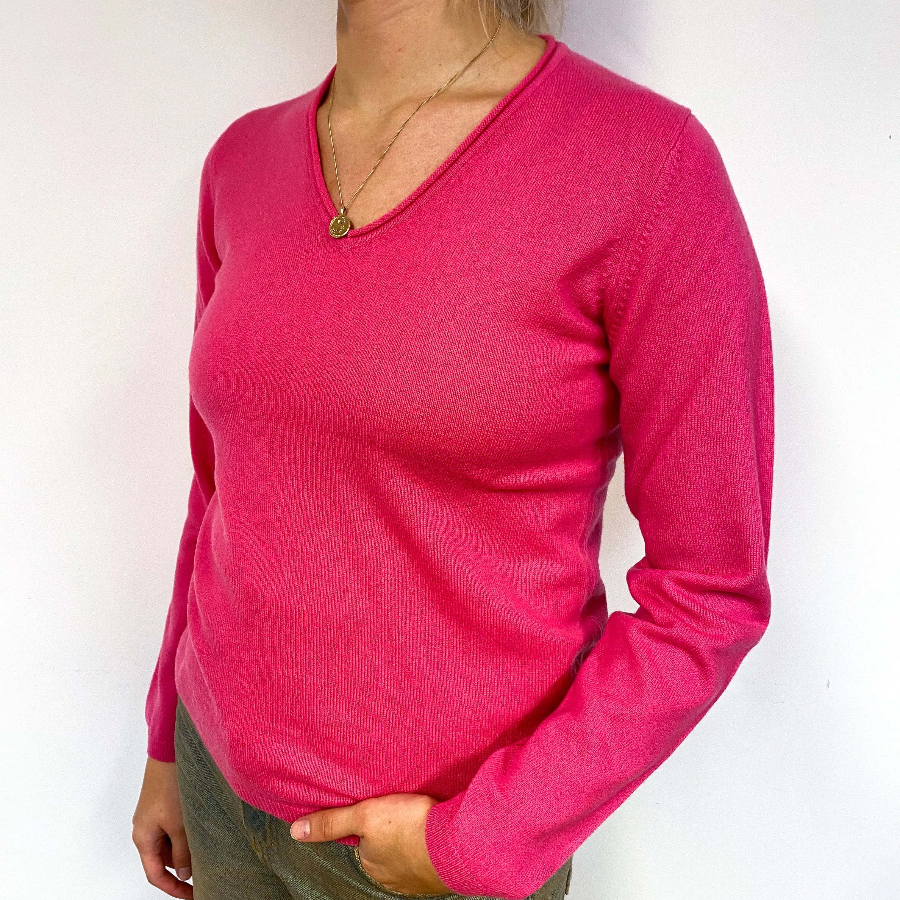 Lupin Pink Cashmere V-Neck Jumper Small