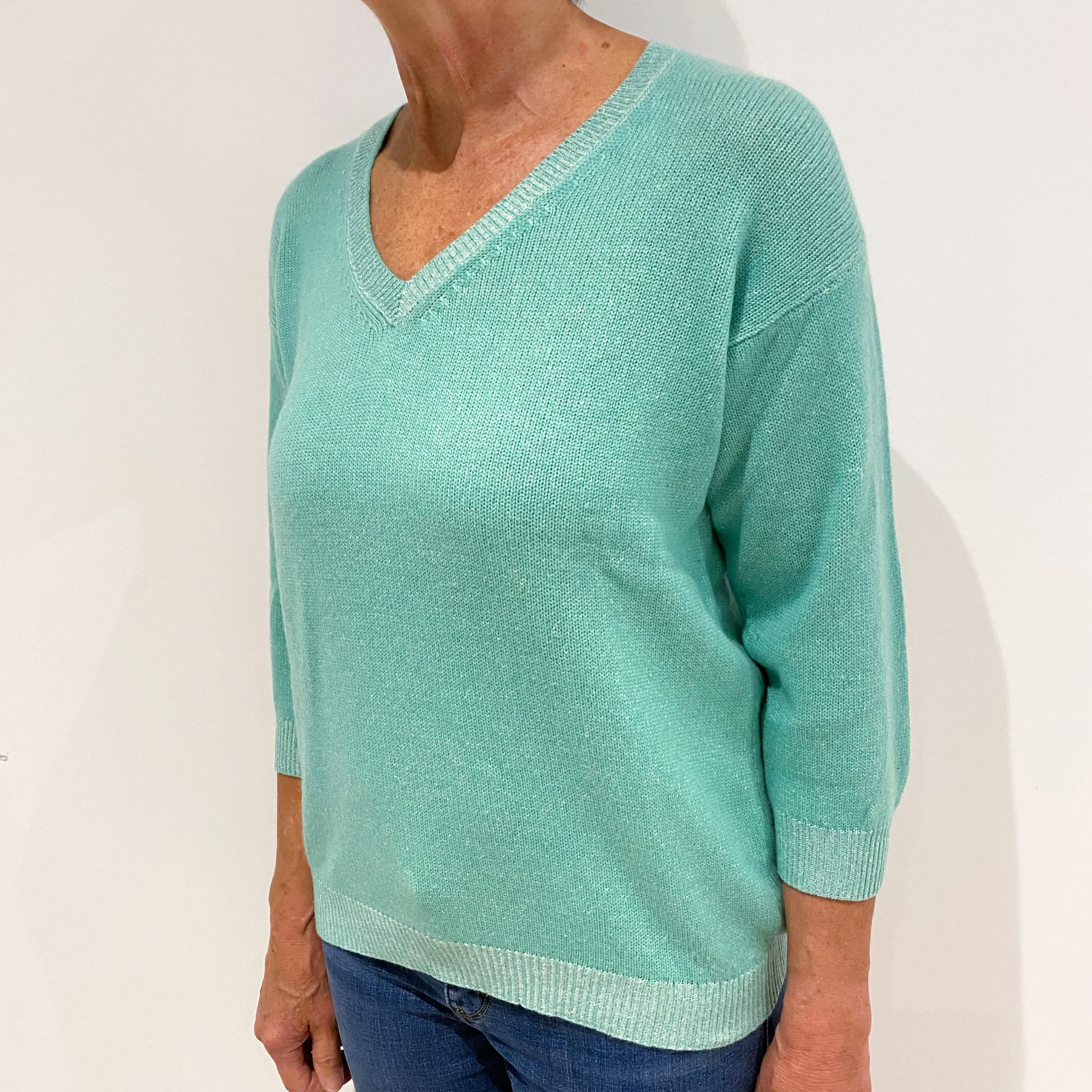 Mint Green 3/4 Sleeved Cashmere V-Neck Jumper Medium