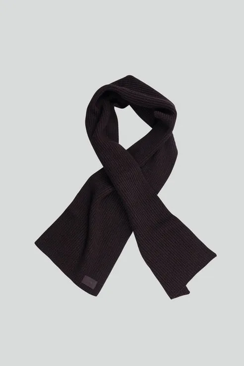 NN07 Bob Scarf 6474 in Dark Wine
