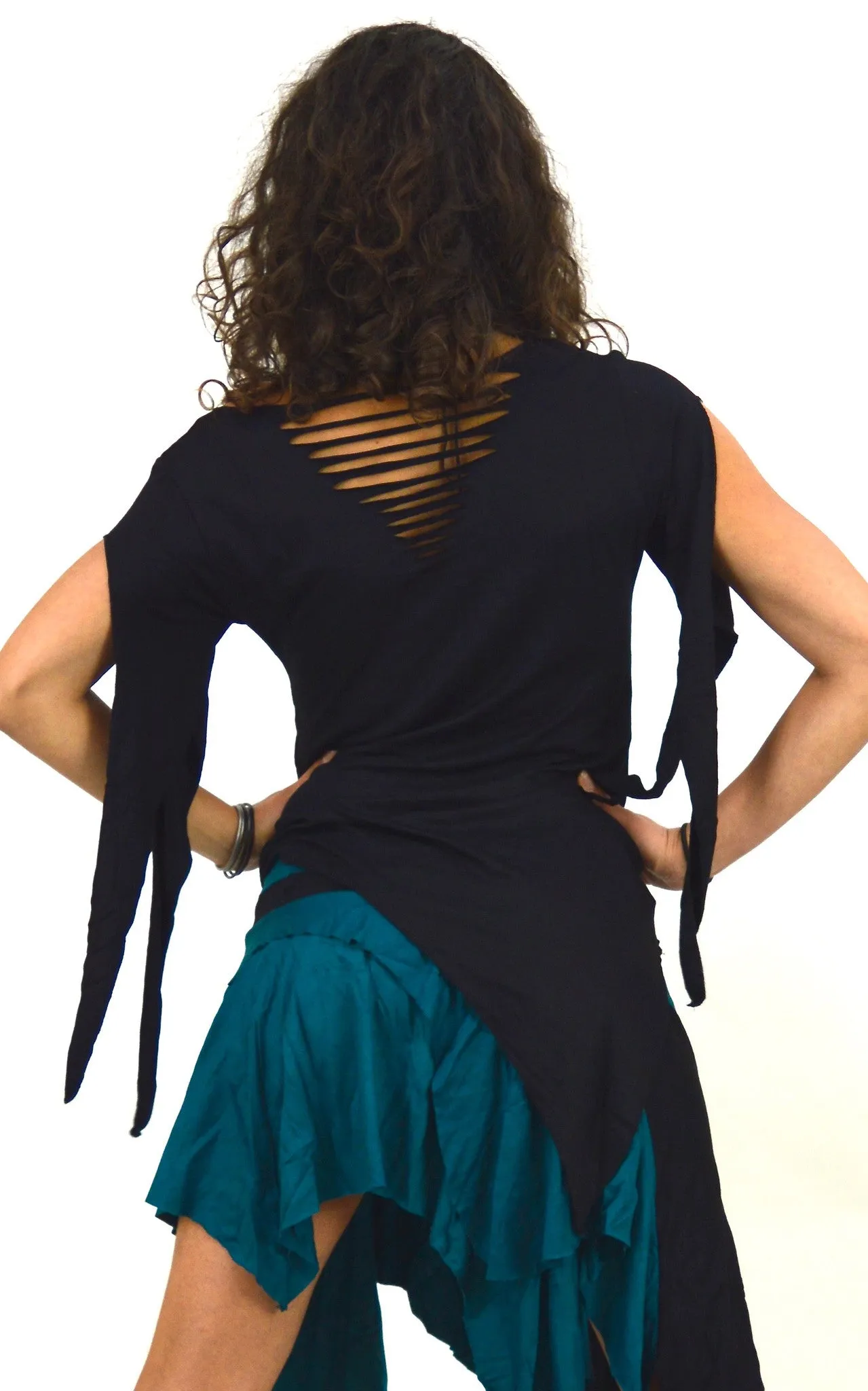 Pixie Pointy Slashed Sleeve Top