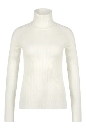 Turtleneck knitwear white