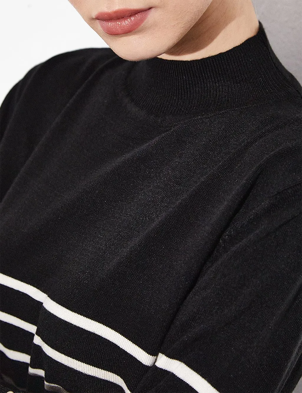 Turtleneck Striped Knitwear Blouse Black Optical White
