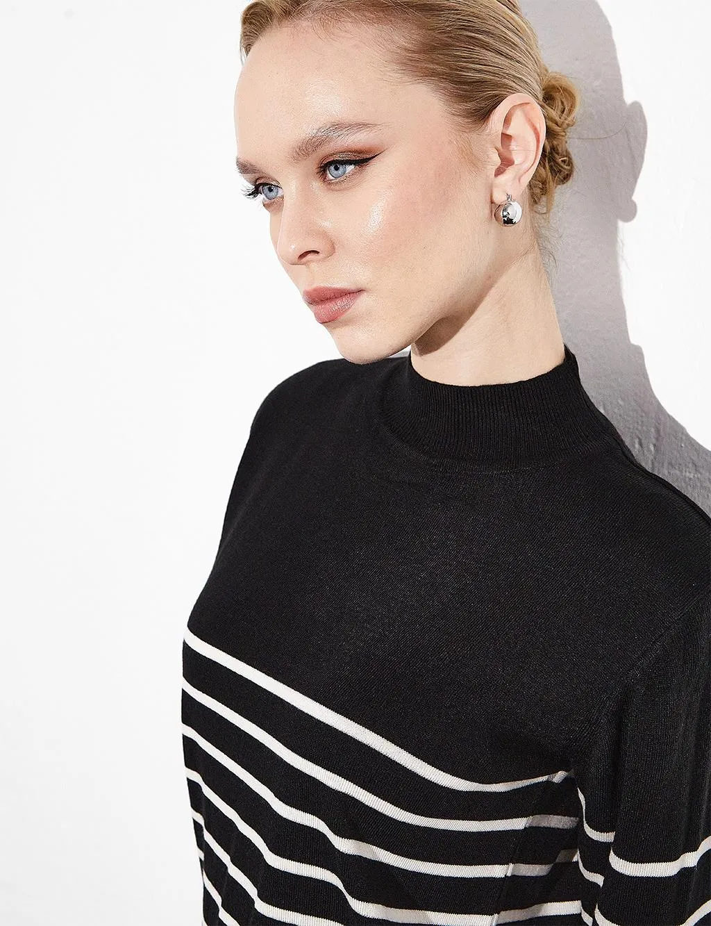 Turtleneck Striped Knitwear Blouse Black Optical White